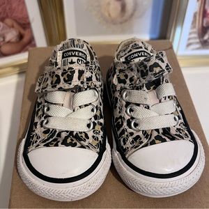 Baby girl converse shoes